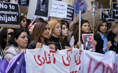 La oss stå sammen i bønn for Iran